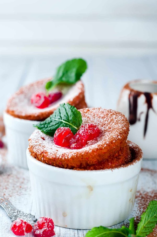 How to Master the Art of French Souffle with a Fluffy Rise and No Deflation?